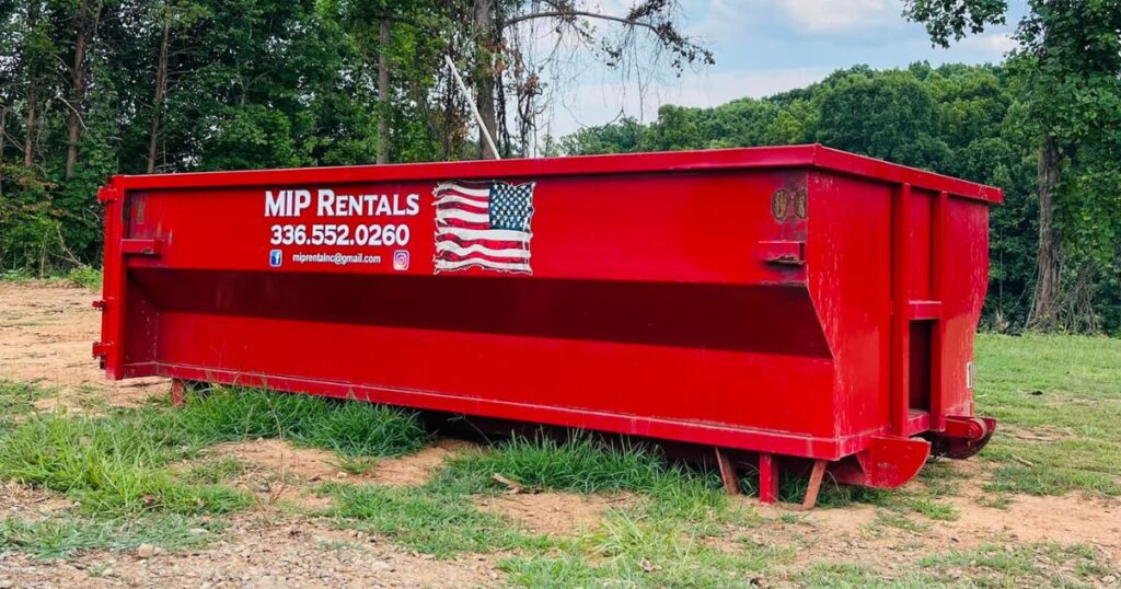 Discover how a Yard Waste Dumpster makes outdoor projects easier, safer, and more affordable. Learn the benefits of simple and eco-friendly yard waste disposal.